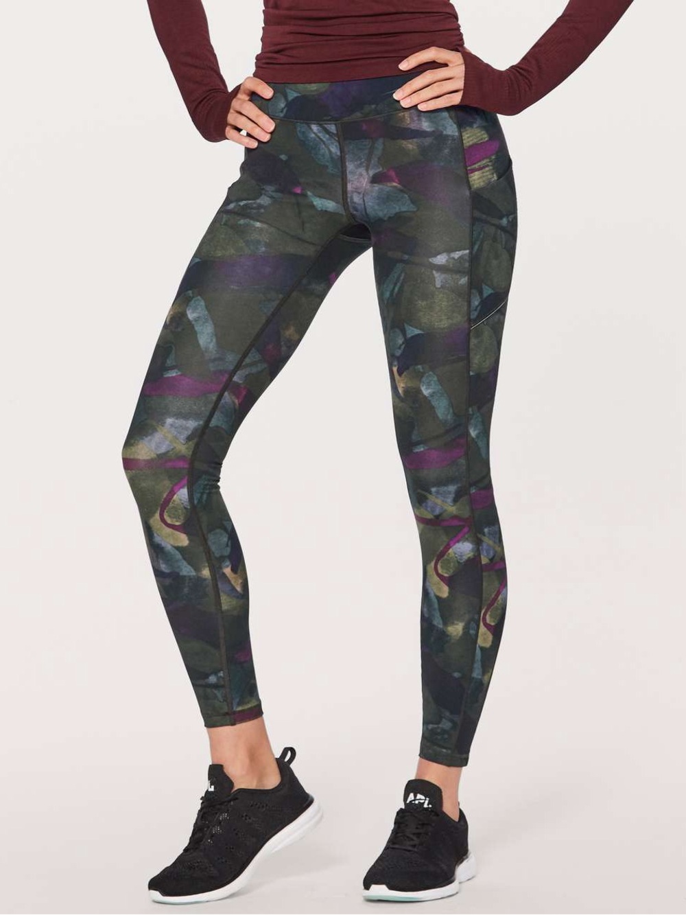 Lululemon Speed Up Leggings in Aura Dark Chrome Multi